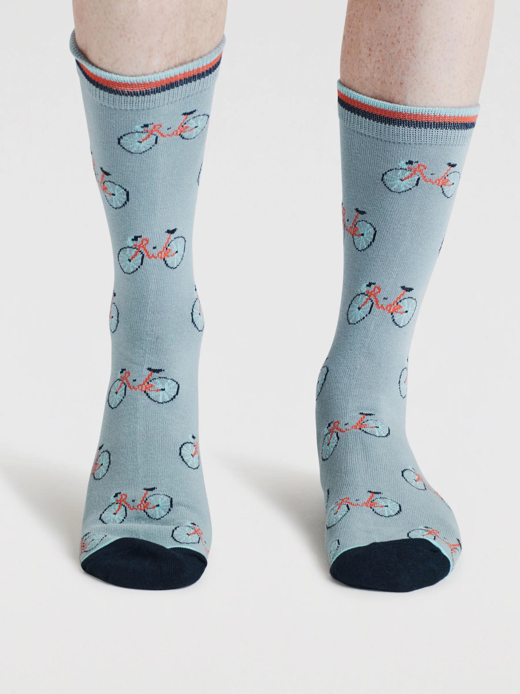 Mens Afon Bicycle Bamboo Socks Gift Bag - Dusty Blue - Flockneti