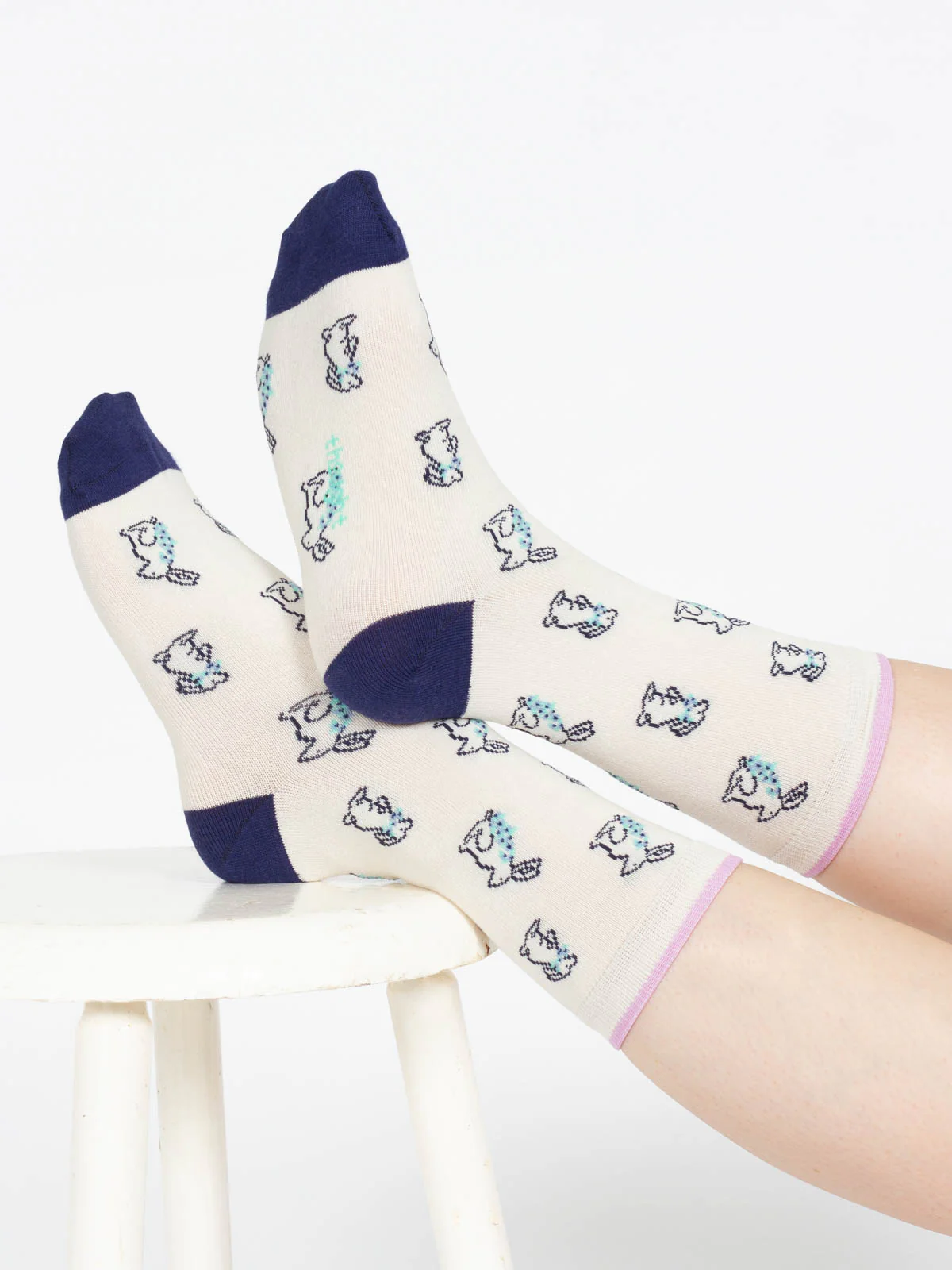 Outline Animal Bamboo Socks - Ecru Bunny - Flockneti