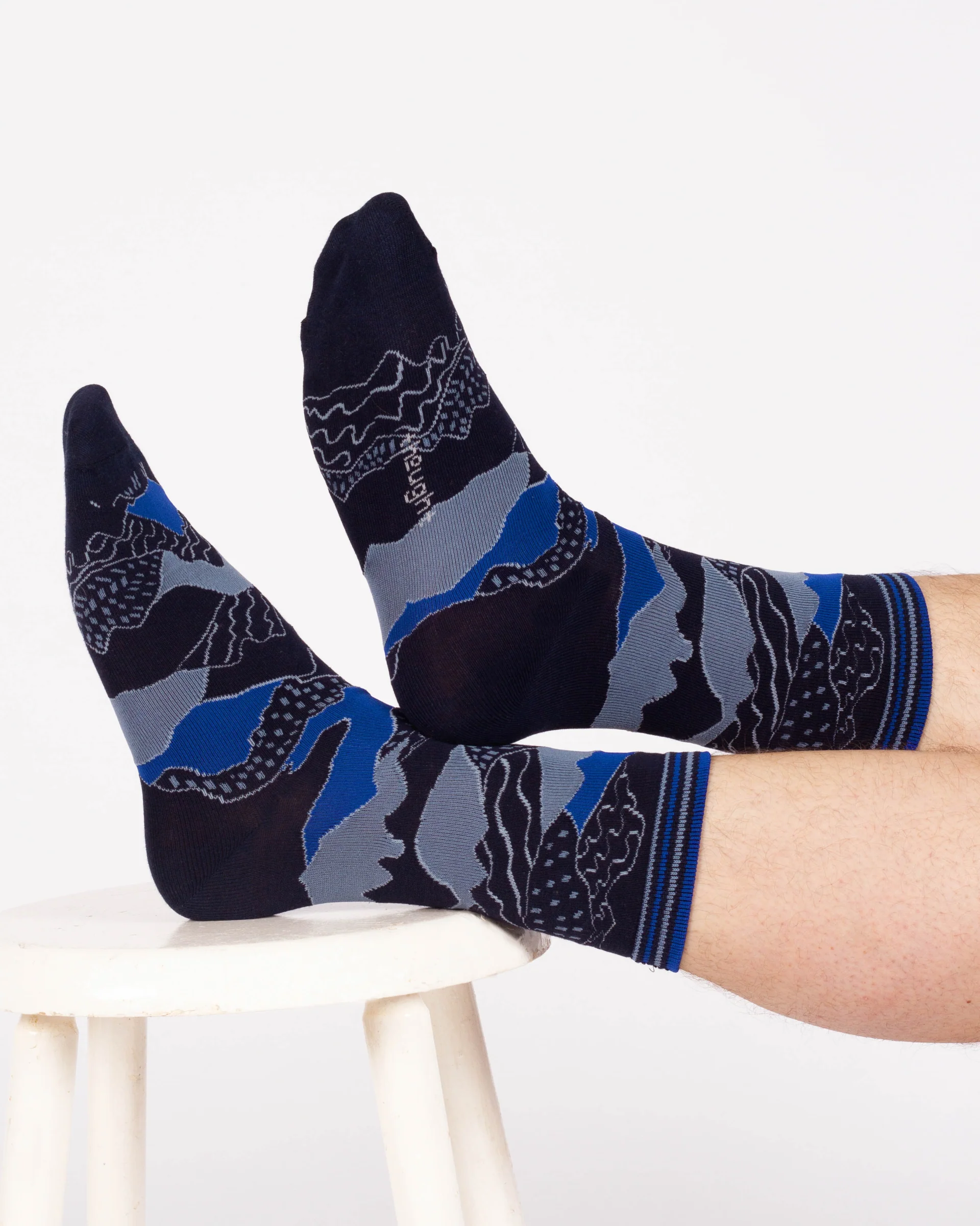 Mountain Range Bamboo Crew Socks - Blue/Abstract - Flockneti