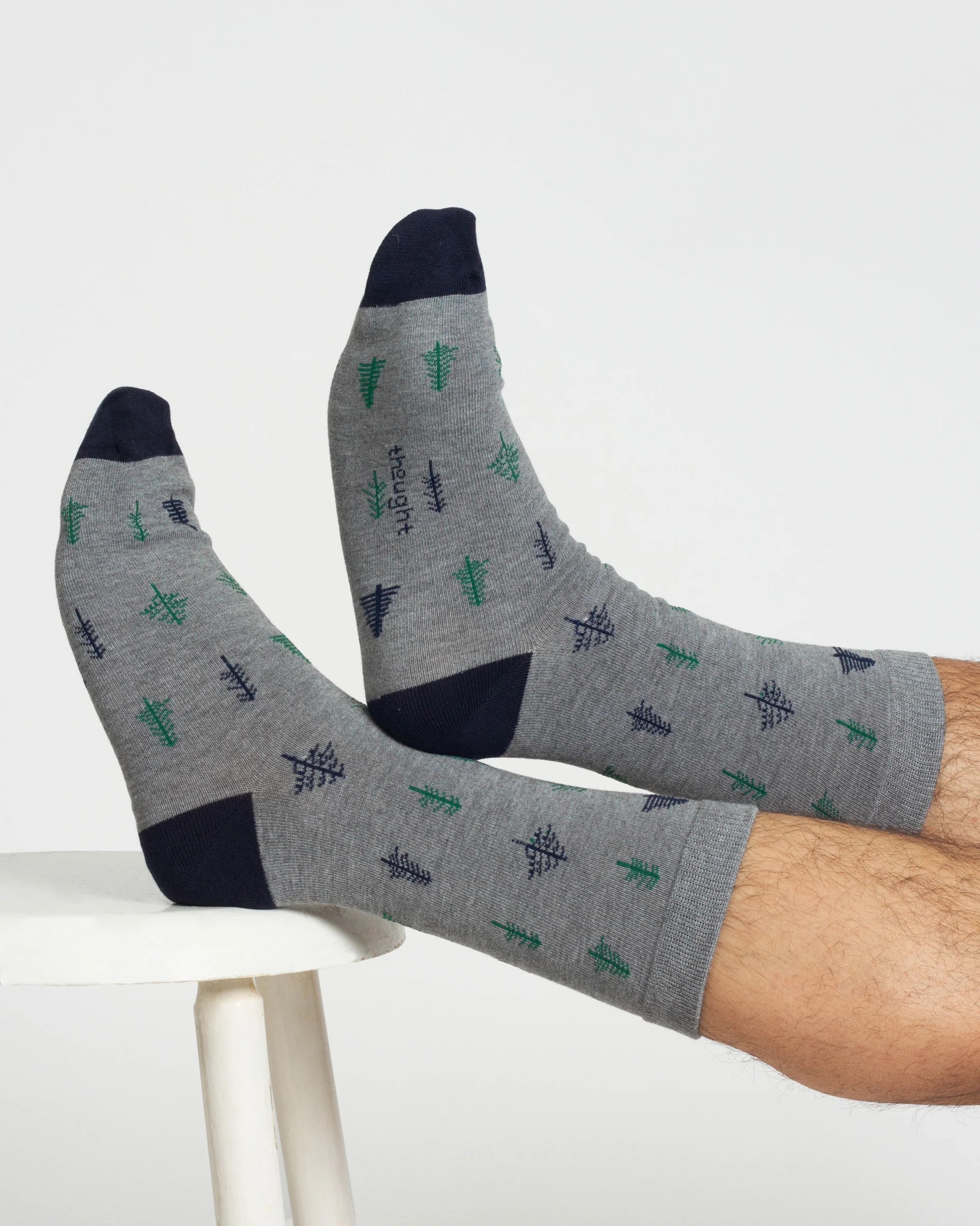 Mountain Range Bamboo Gift Box of 4 Socks - Green/Navy/Grey - Flockneti