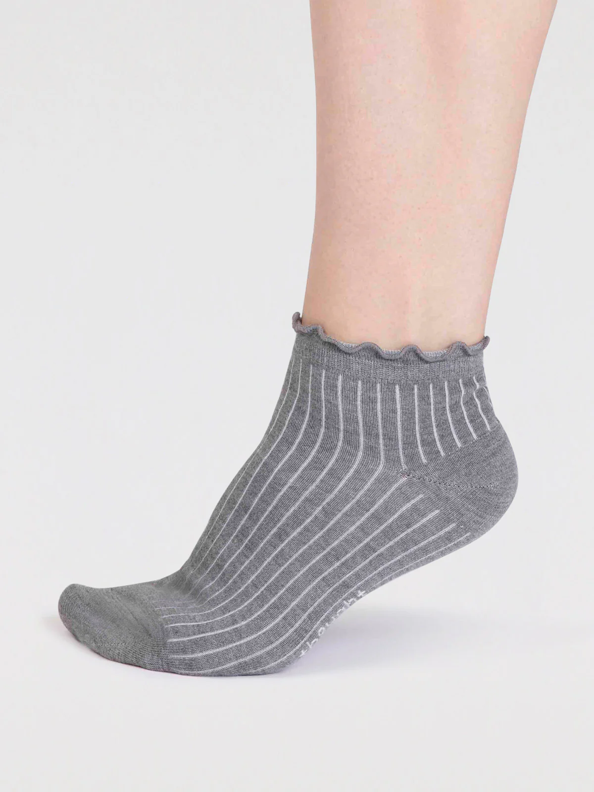 Dacia Bamboo Frill Top Ankle Socks - Grey Marle - Flockneti
