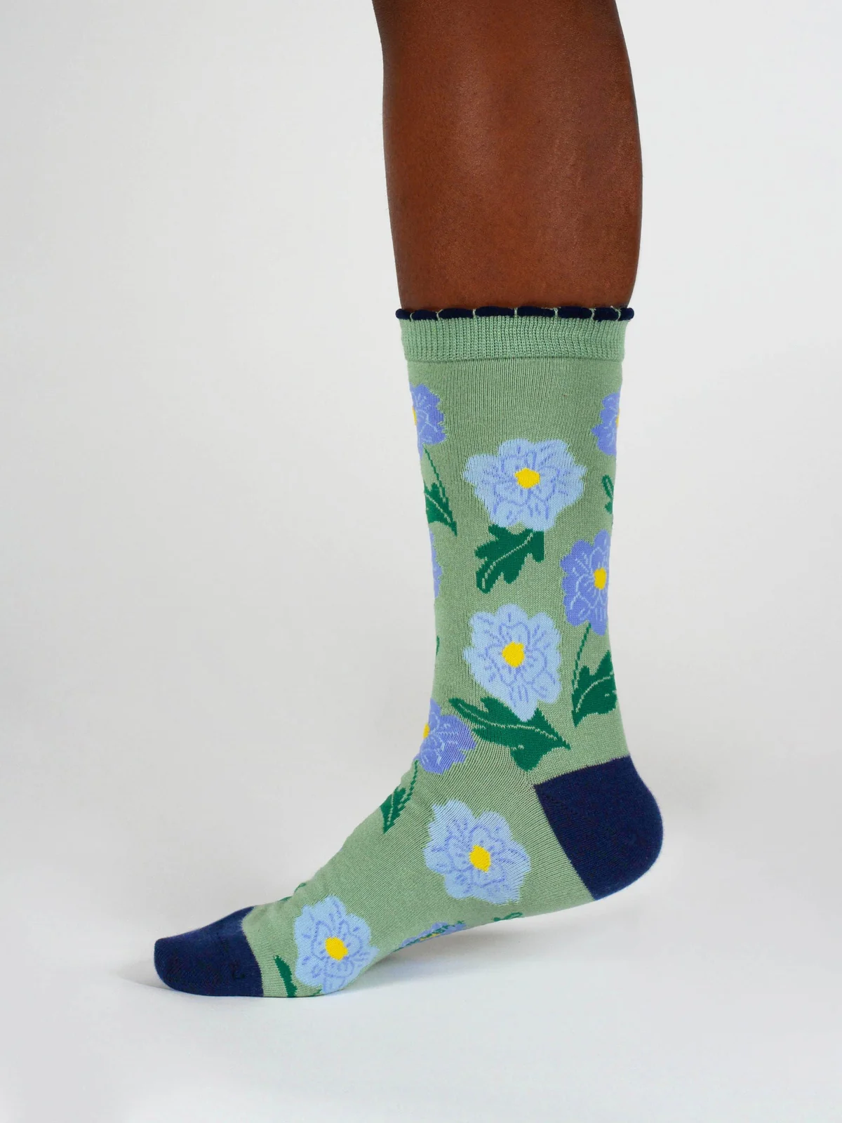 Womens November Birth Flower Sock - Chrysanthemum - Flockneti