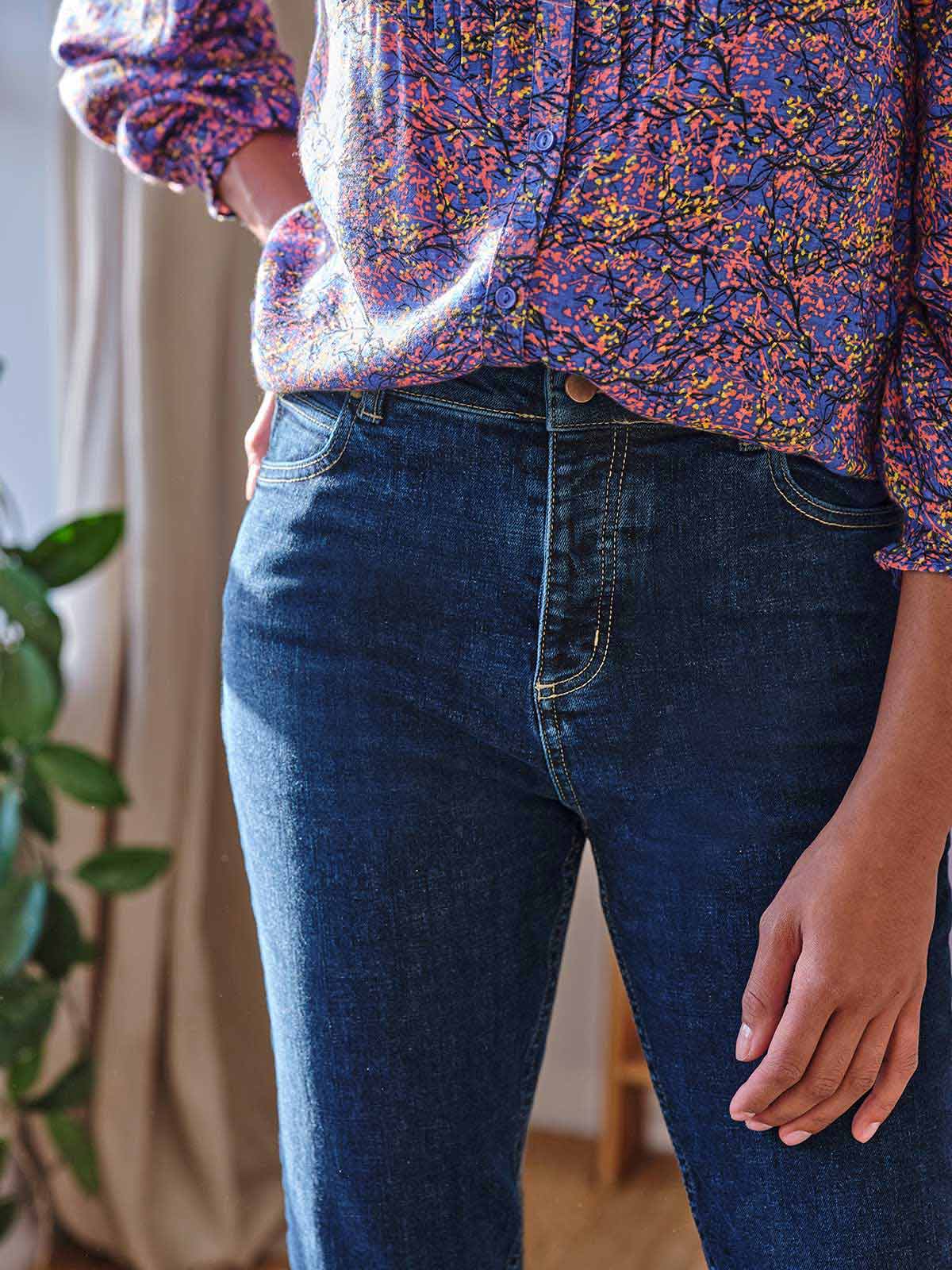 Essential Organic Cotton Slim Straight Jeans - Dark Indigo Blue - Flockneti