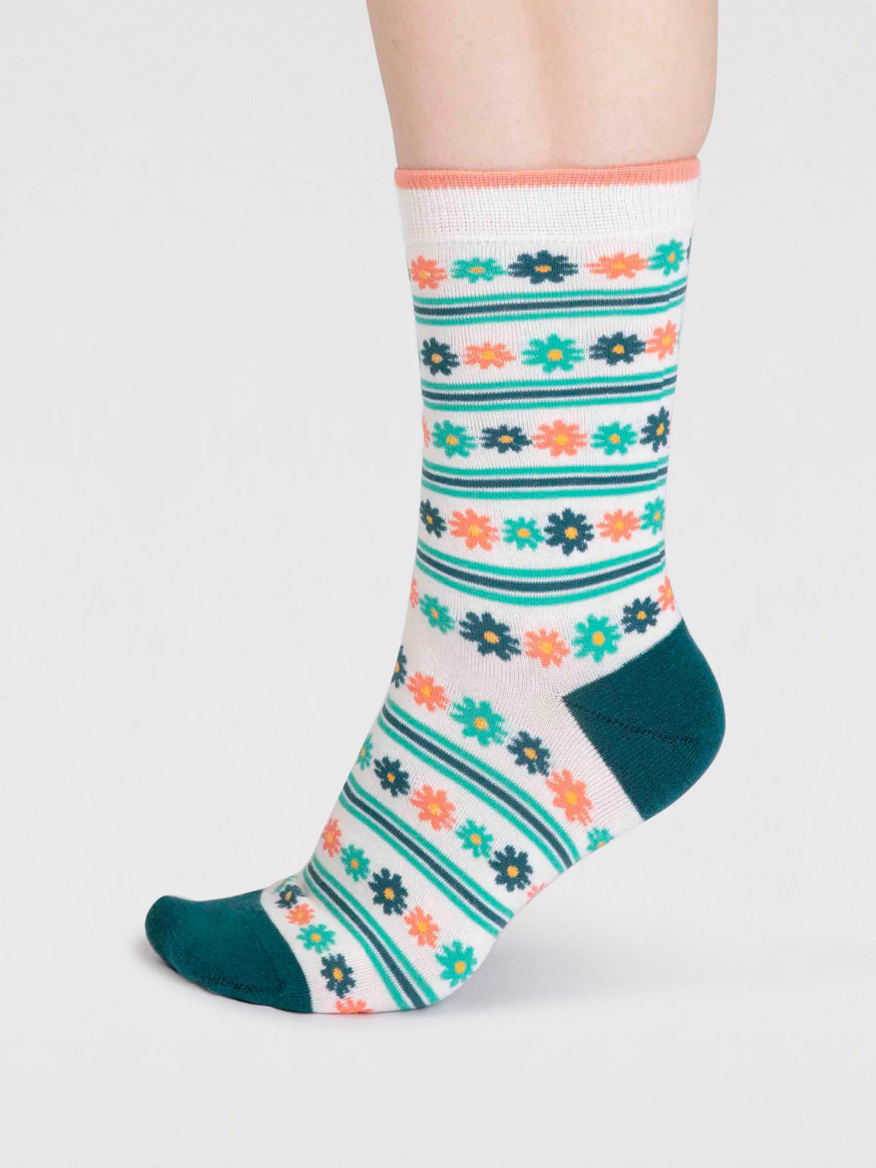 Maria Organic Cotton Llama Sock Box - Multi - Flockneti