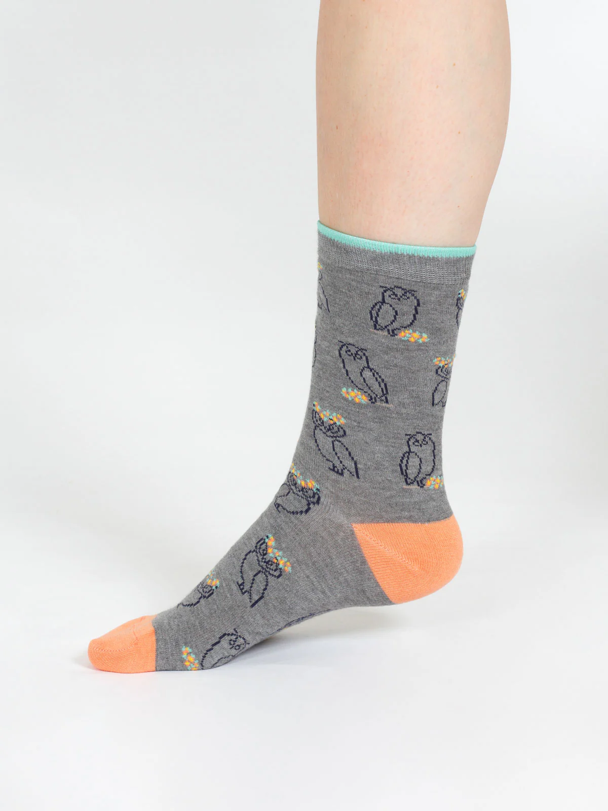 Outline Animal Bamboo Socks - Grey Owl - Flockneti