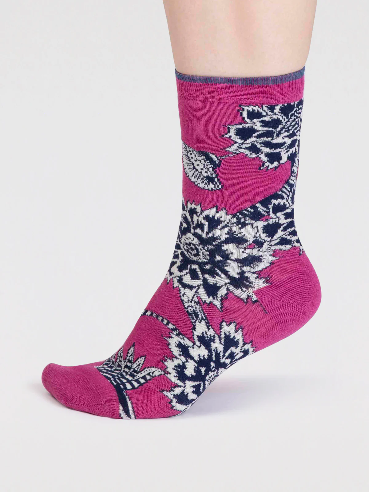 Freja Organic Cotton Abstract Flower Socks - Raspberry Pink - Flockneti